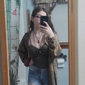 Meet your Posher, Kylee